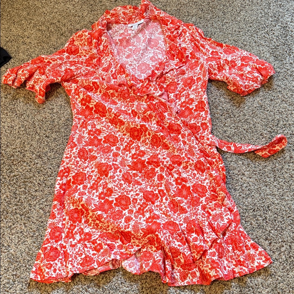 Topshop PETITE Red and White Floral Wrap Mini Dress